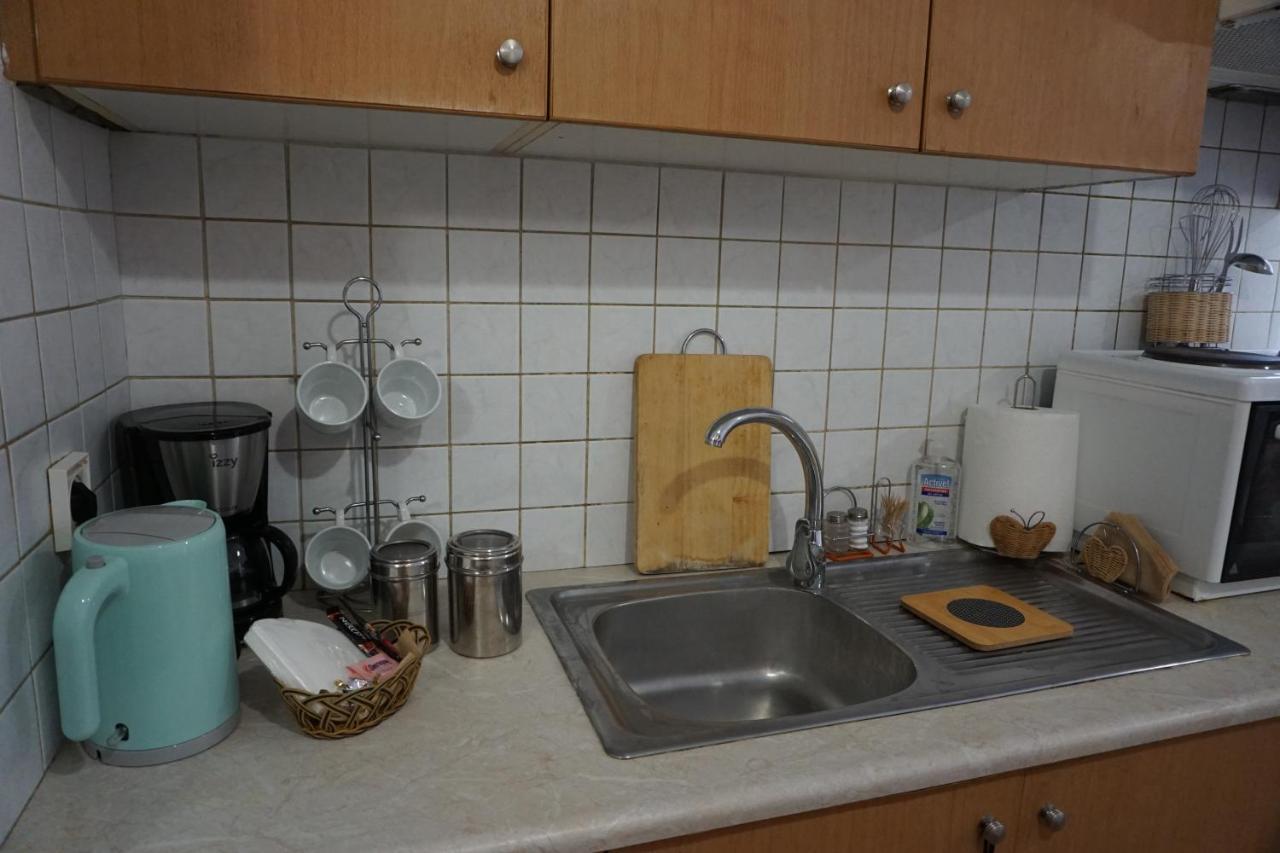 Mara'S Cozy City Apt 伊拉克利翁 外观 照片