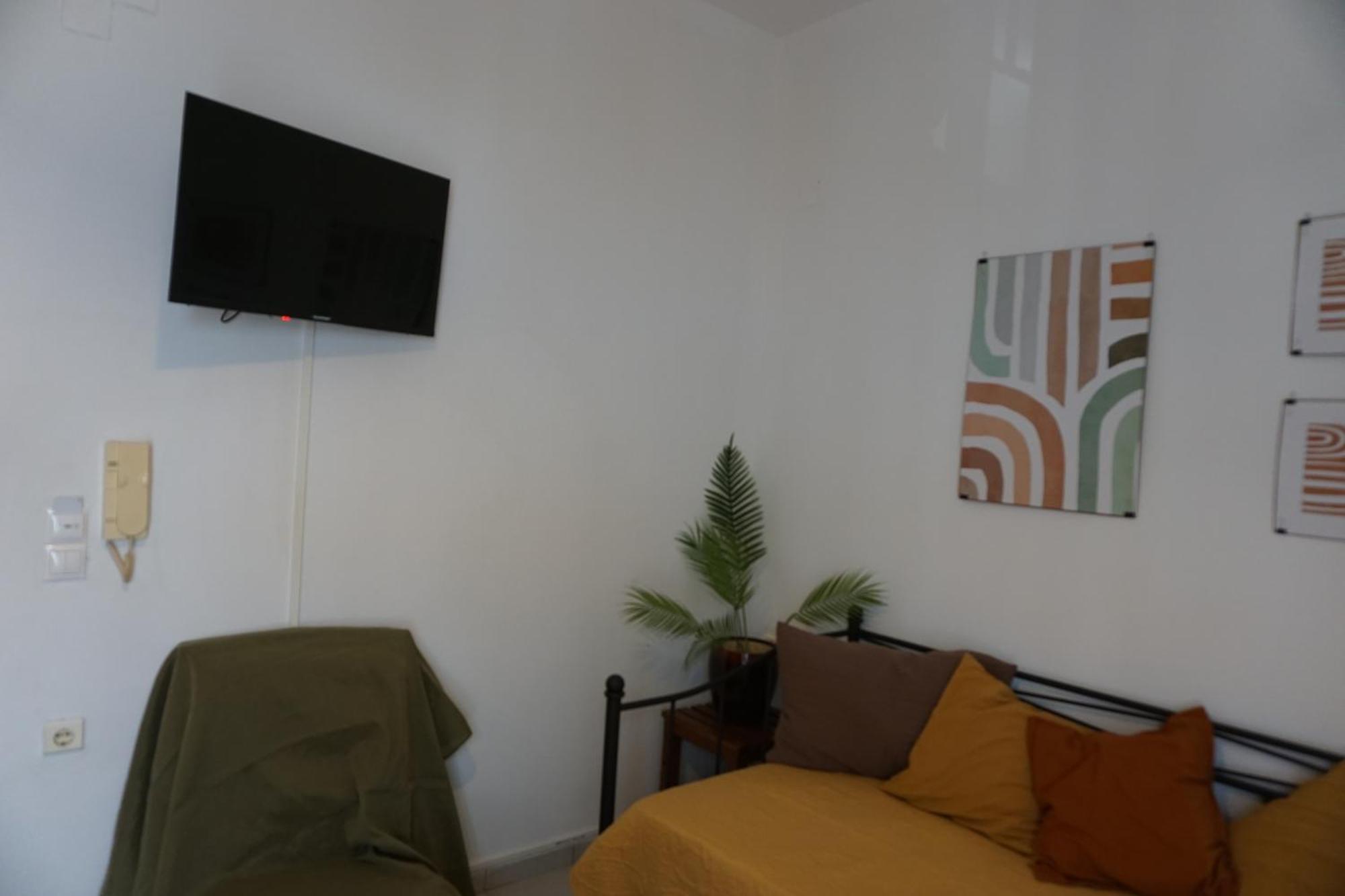 Mara'S Cozy City Apt 伊拉克利翁 外观 照片