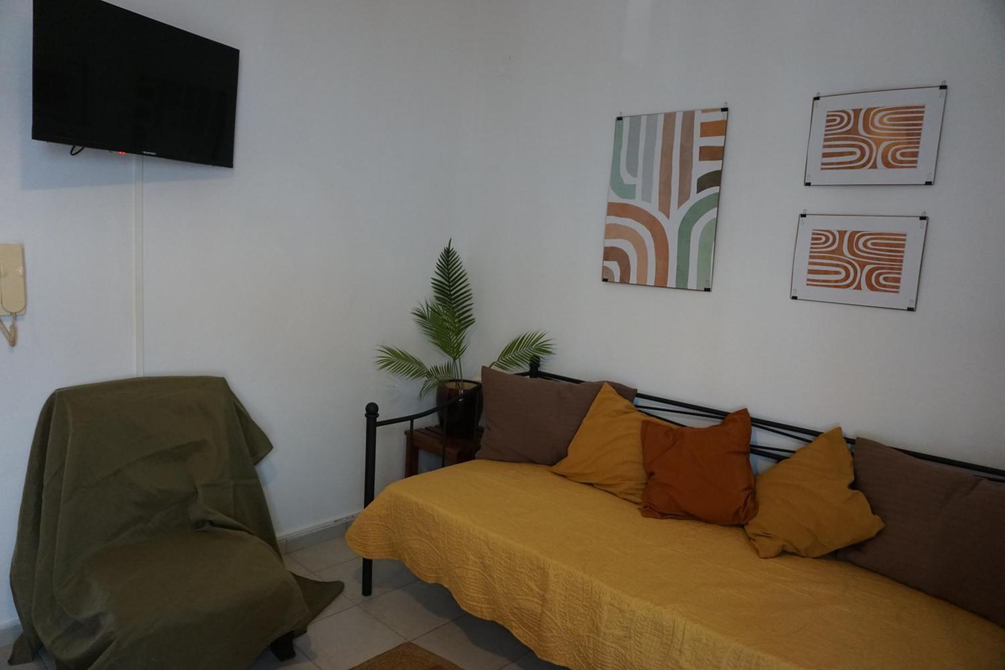 Mara'S Cozy City Apt 伊拉克利翁 外观 照片