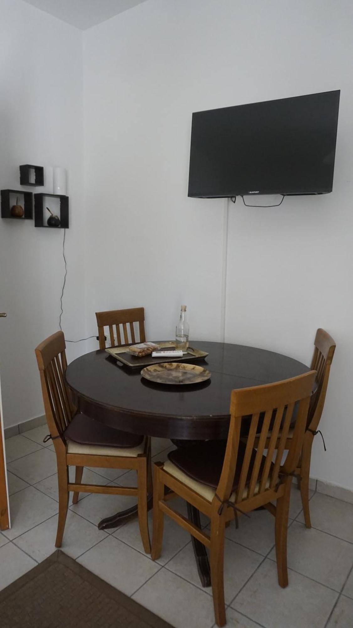 Mara'S Cozy City Apt 伊拉克利翁 外观 照片