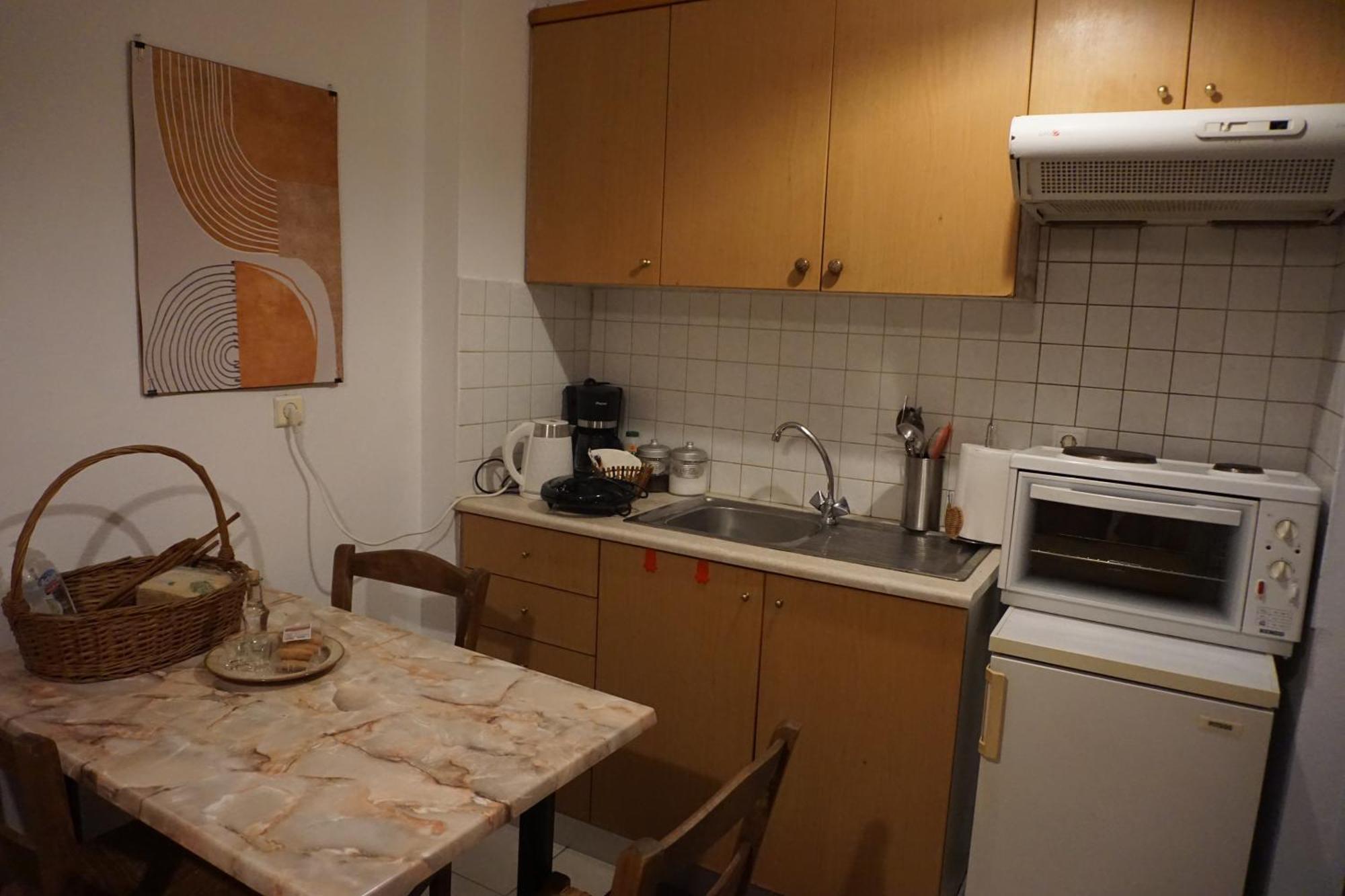 Mara'S Cozy City Apt 伊拉克利翁 外观 照片